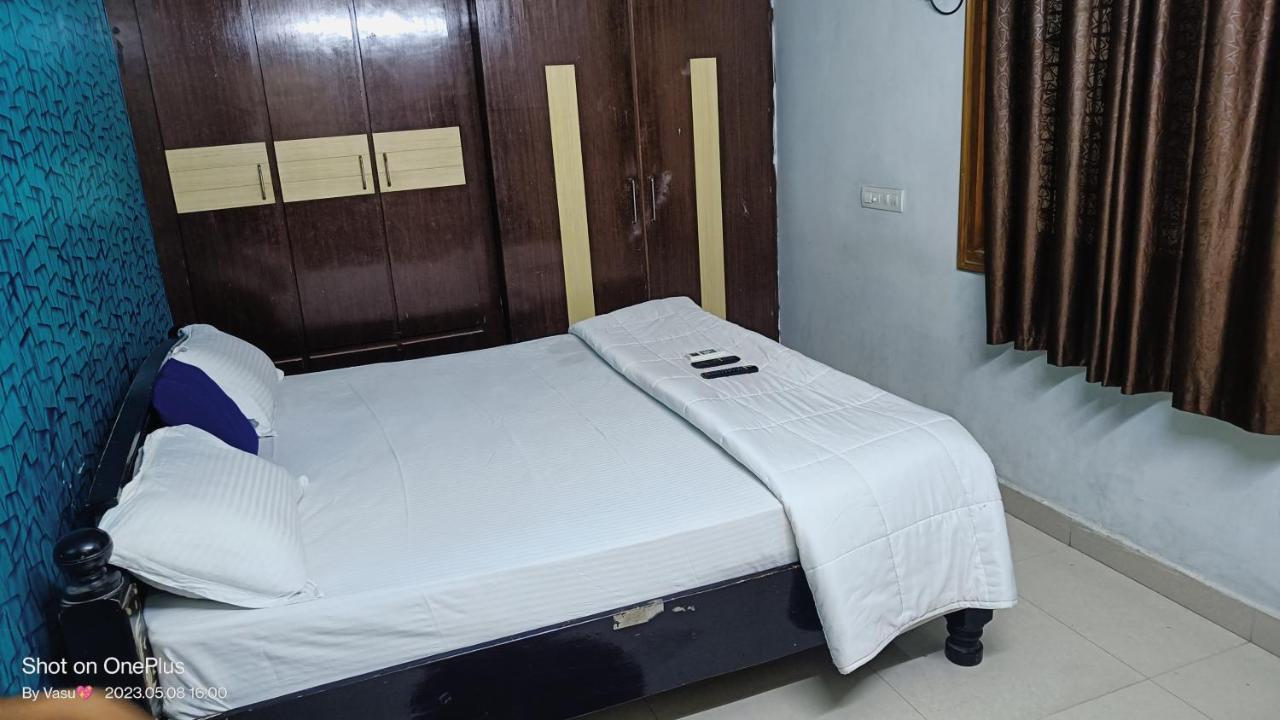 Gratifiedhomestay Visakhapatnam Exterior photo